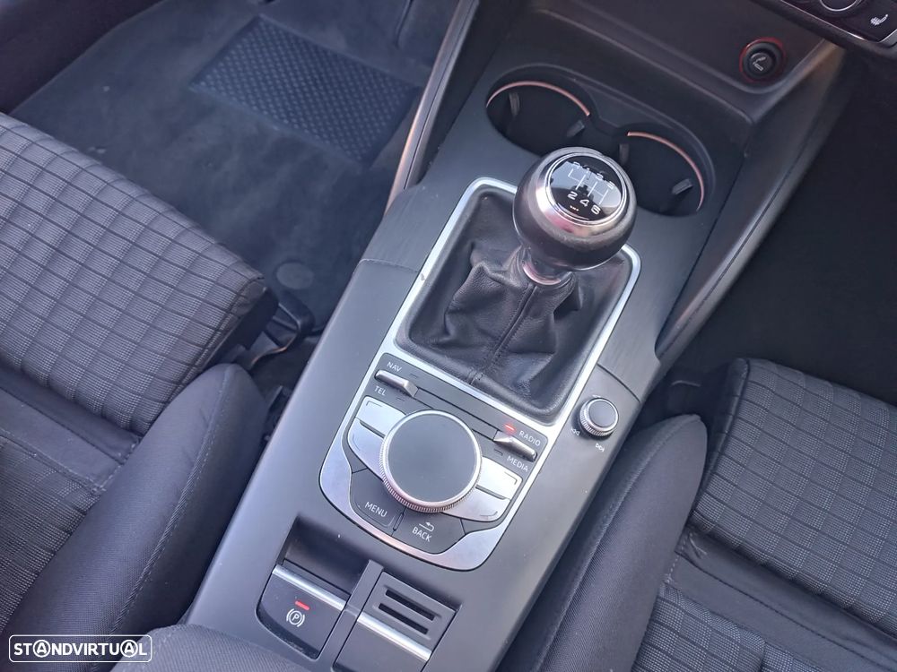 Audi A3 Sportback 1.6 TDI Sport - 23