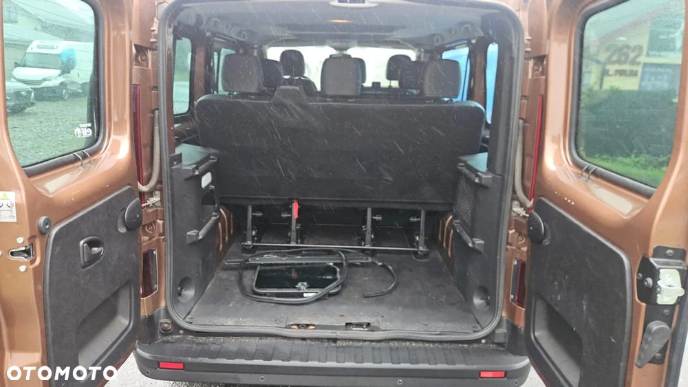 Renault Trafic ENERGY dCi 125 Combi Expression - 21