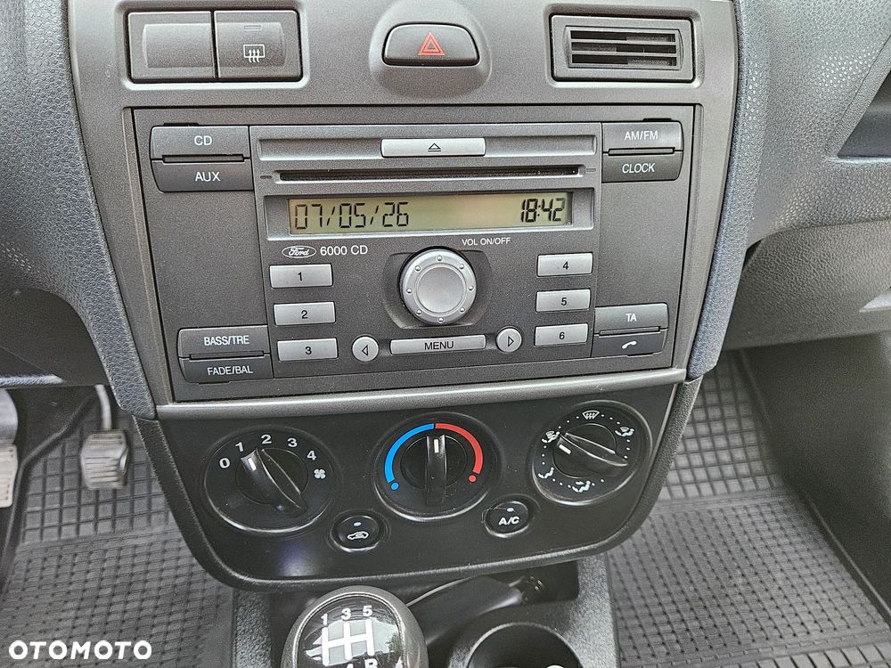 Ford Fiesta 1.4 TDCI Fun X - 15