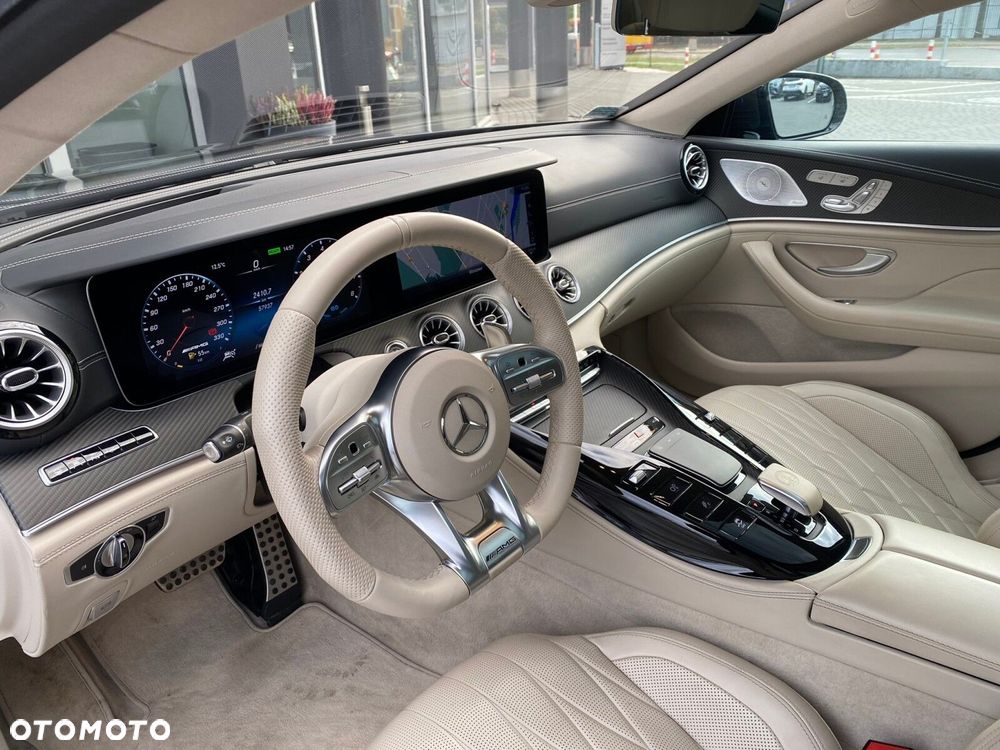 Mercedes-Benz AMG GT - 11