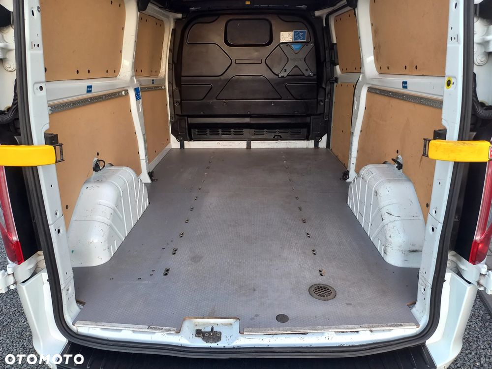Ford Transit Custom - 9