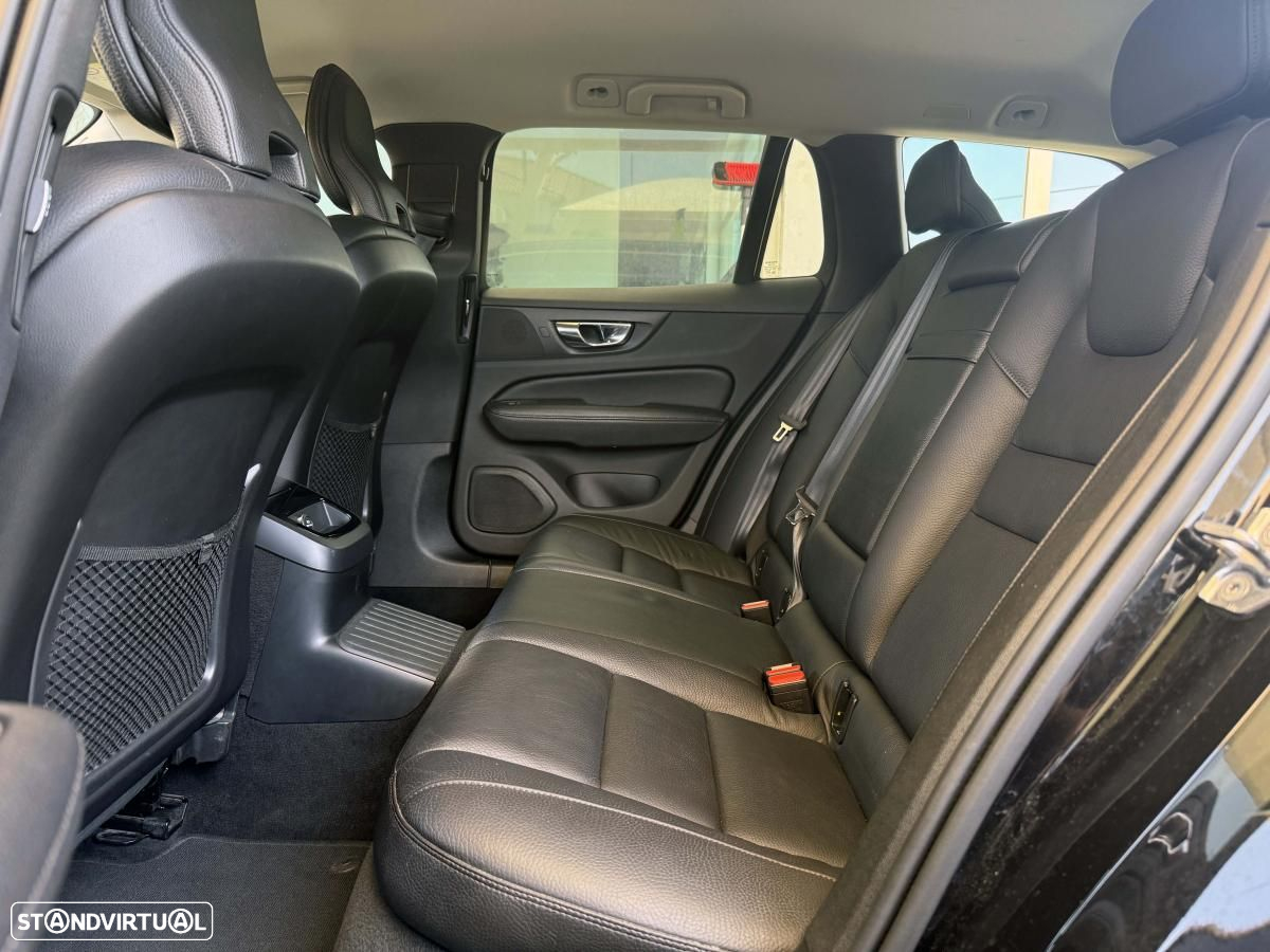 Volvo V60 2.0 T8 AWD TE Inscription - 17
