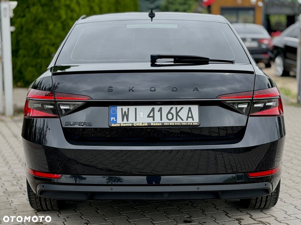 Skoda Superb 2.0 TDI Sportline - 39
