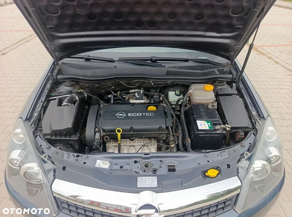 Opel Astra 1.8 Endless Summer - 35