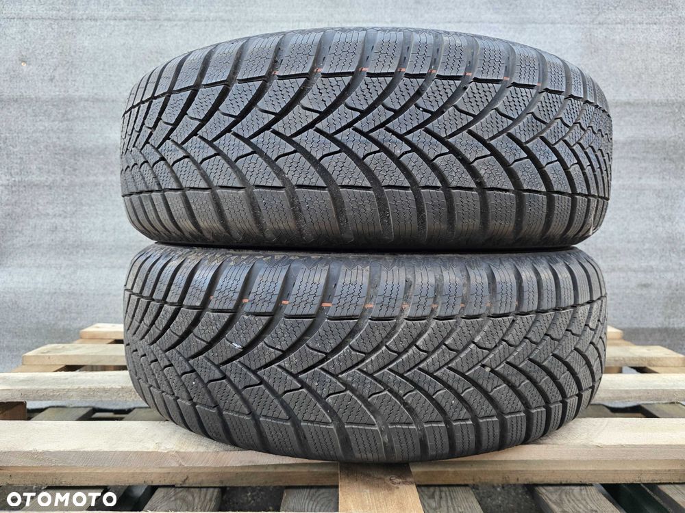 [Z392] 2x R17 215/65 Semperit 215/65/17 STAN BDB! 23r Opony zimowe 8mm - 2