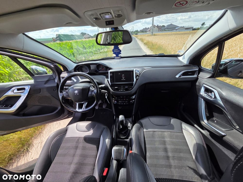 Peugeot 2008 1.6 BlueHDi Allure - 20