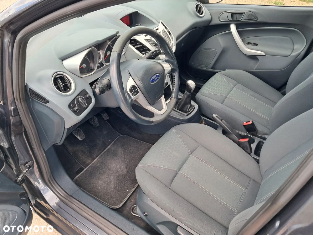 Ford Fiesta 1.25 Viva - 13