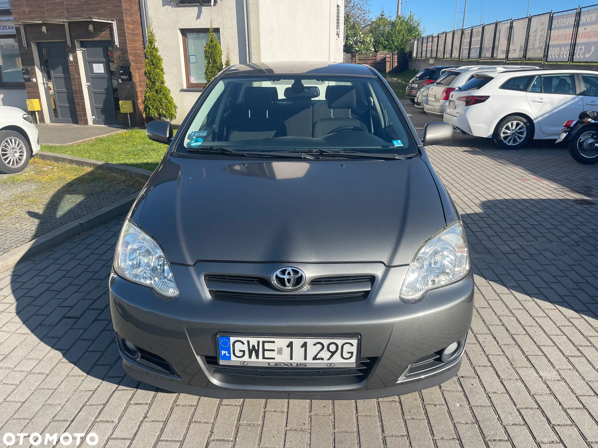 Toyota Corolla 1.6 VVT-i Sol - 8