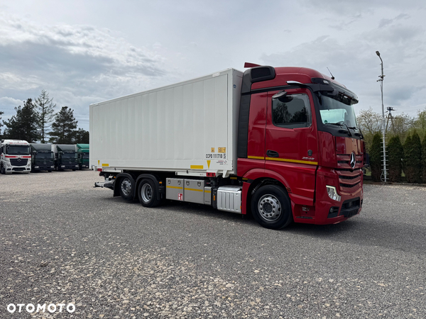 Mercedes-Benz Actros