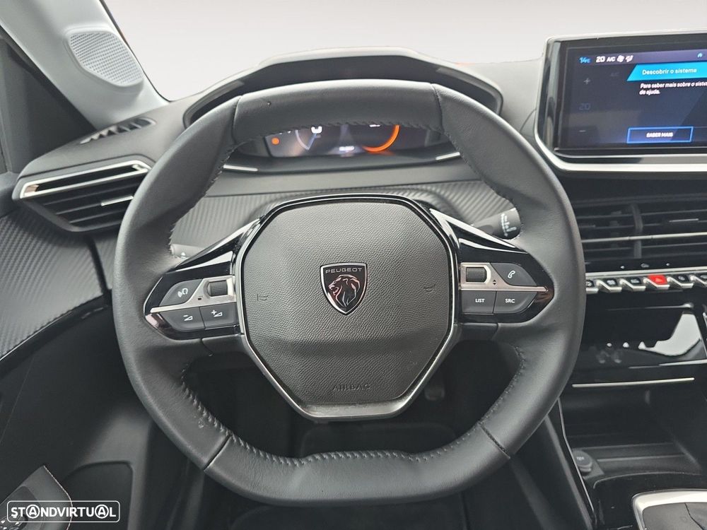 Peugeot 208 1.2 PureTech Allure — fotografia 12