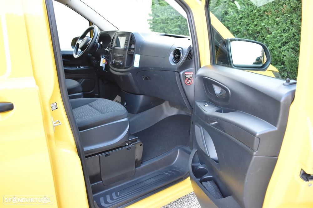 Mercedes-Benz E-VITO LONGA - 16