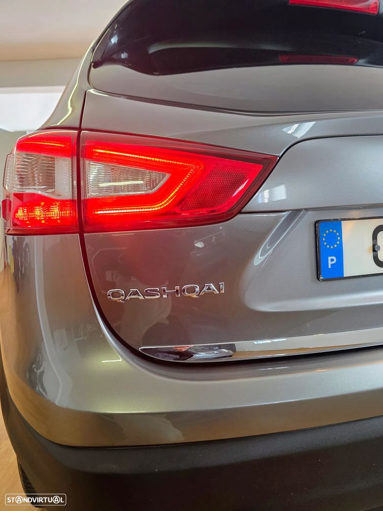 Nissan Qashqai 1.5 dCi N-Vision RS - 14