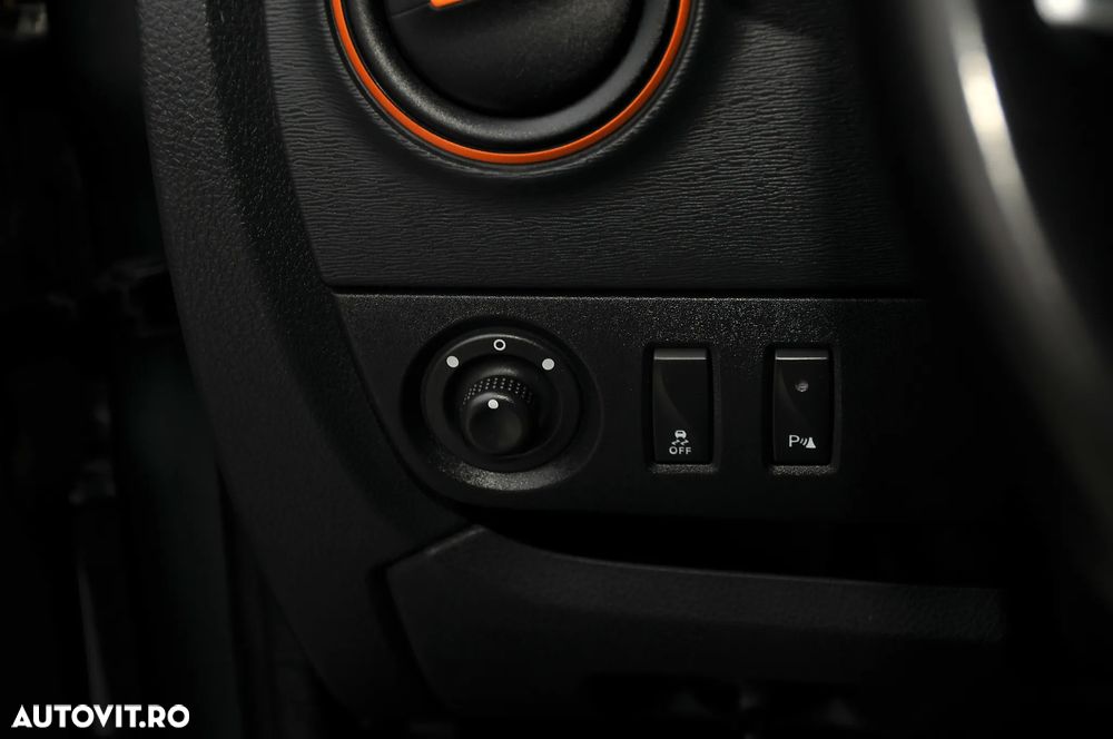 Dacia Dokker dCi 90 Stepway Celebration - 24