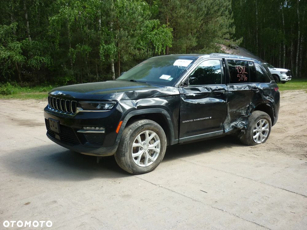 Jeep Grand Cherokee - 1