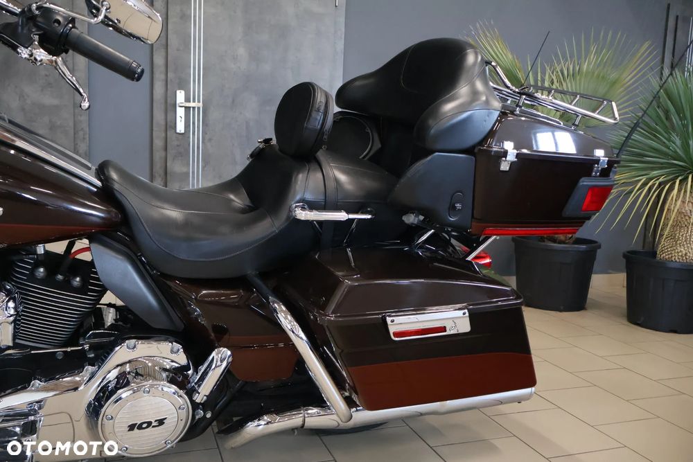 Harley-Davidson Touring Electra Glide - 22