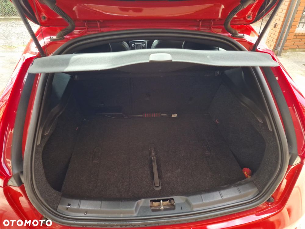 Volvo V40 T3 Drive-E Summum - 22