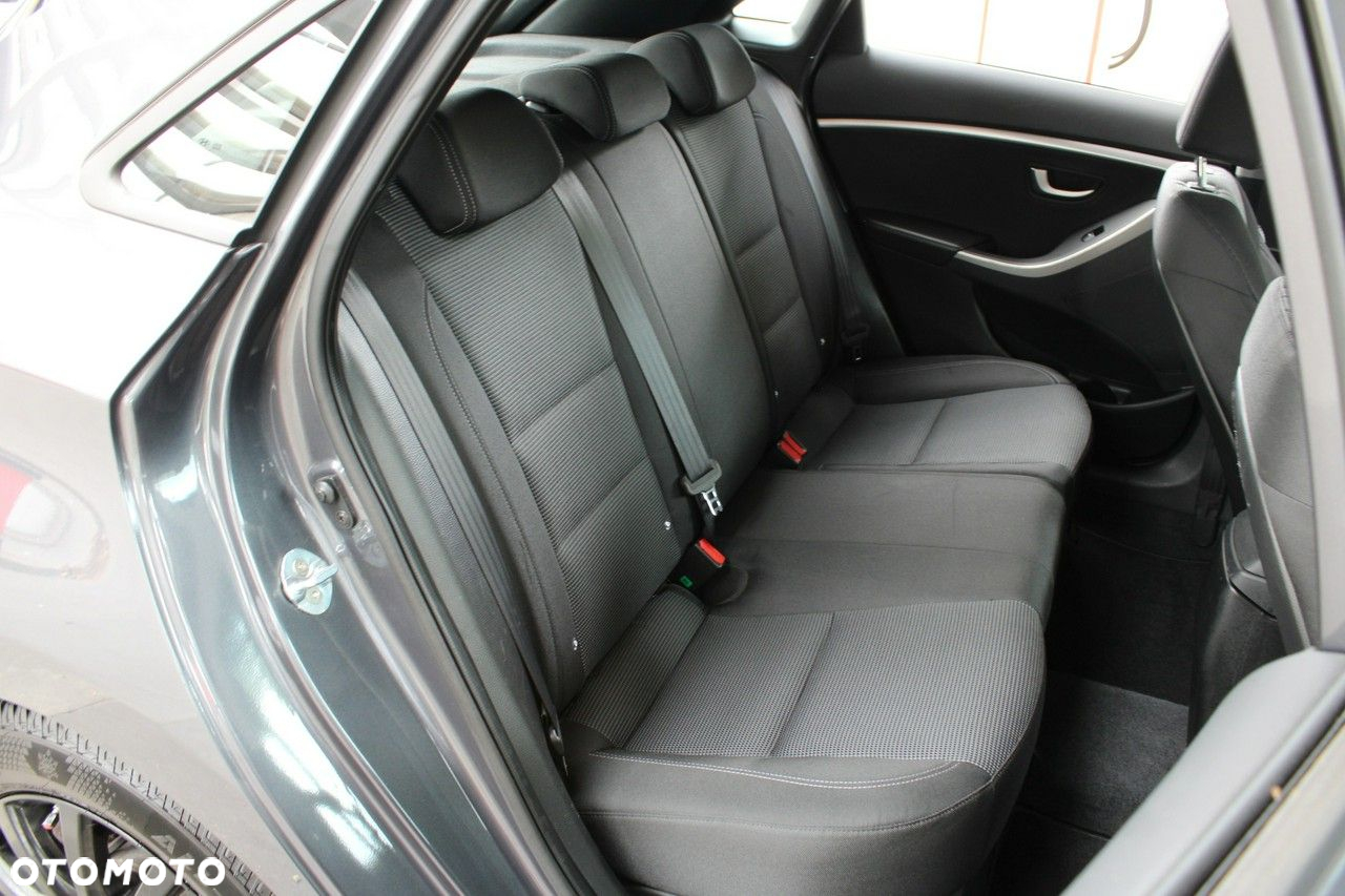 Hyundai i30 - 12