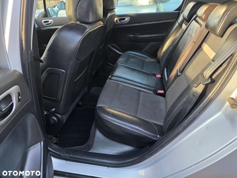 Peugeot 307 135 Sport - 11