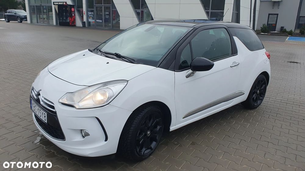 Citroën DS3 1.6 HDi SoChic - 2