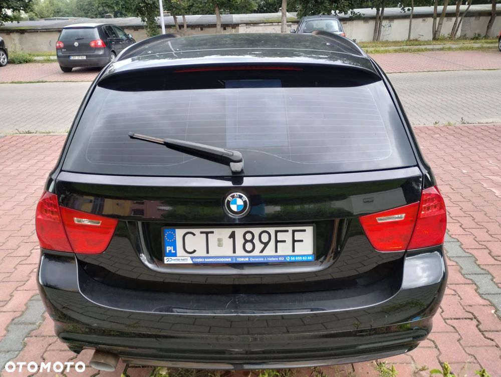 BMW Seria 3 318d - 7
