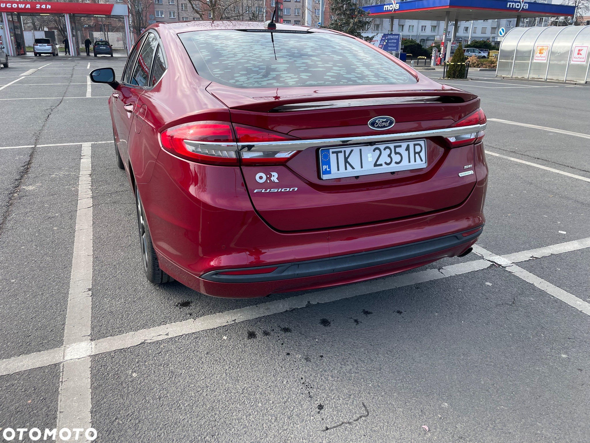 Ford Fusion - 6