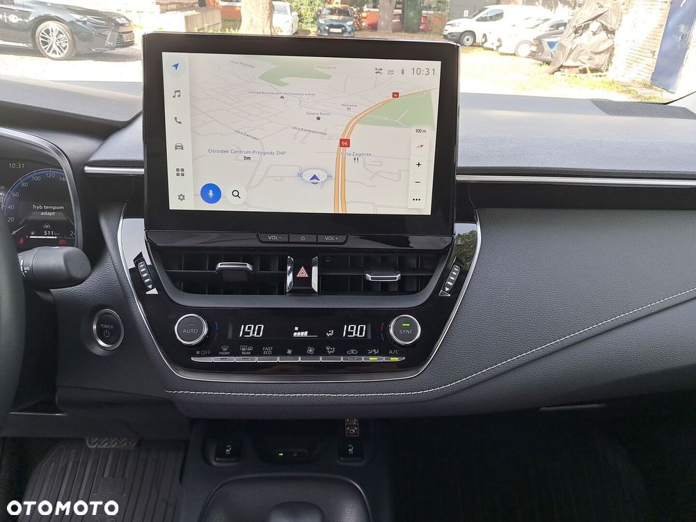 Toyota Corolla 1.8 Hybrid Style - 24