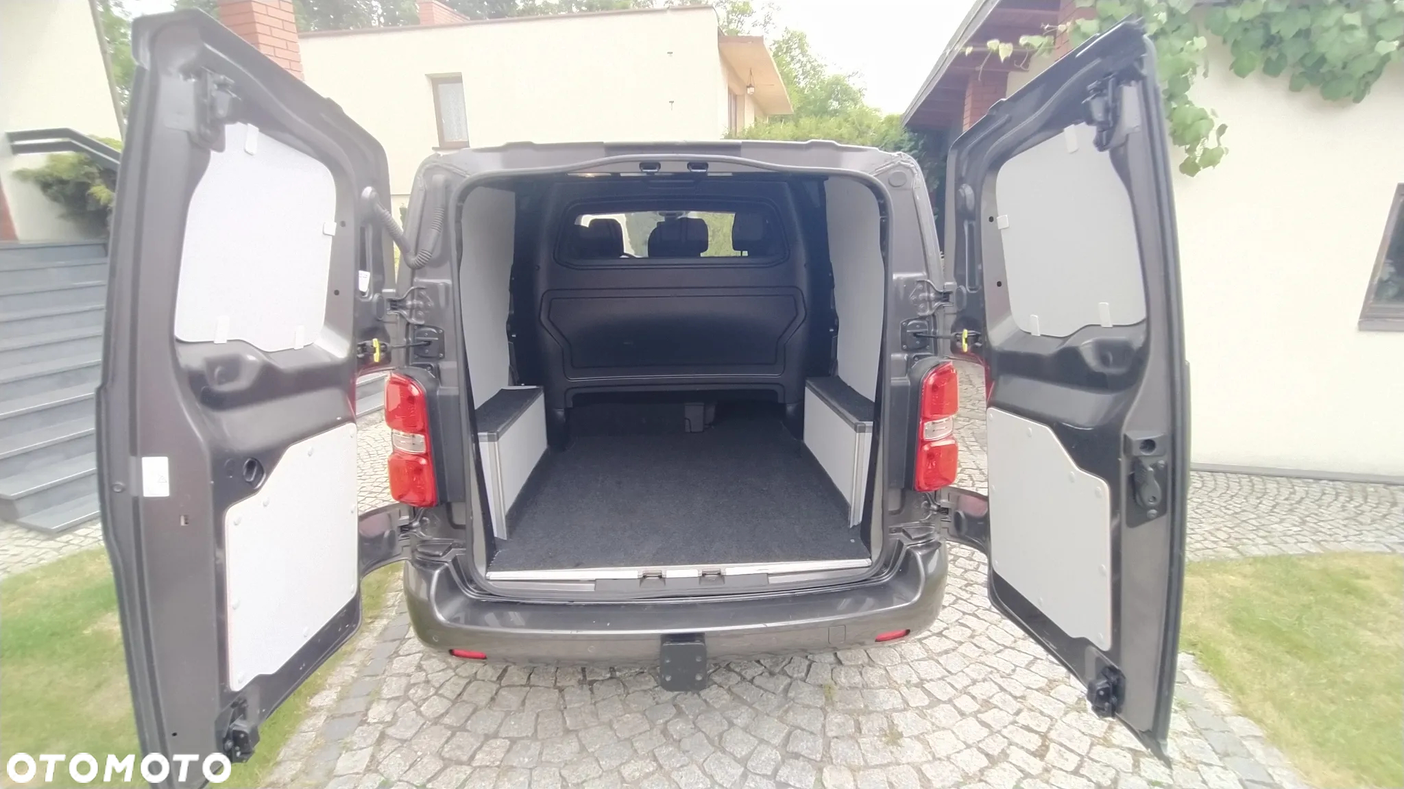 Citroën Jumpy Combi 2.0 BlueHDi M 2,8t (bryg.) - 8