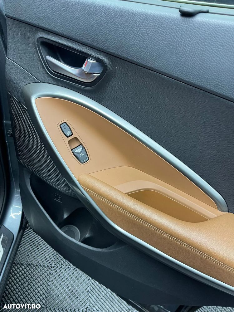 Hyundai Santa Fe 2.2 CRDi 4WD AT Luxury Pack - 25