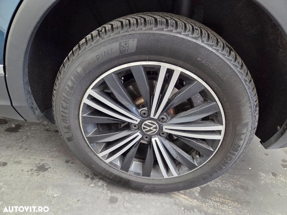 Volkswagen Tiguan 2.0 TDI 4Mot DSG R-Line - 12