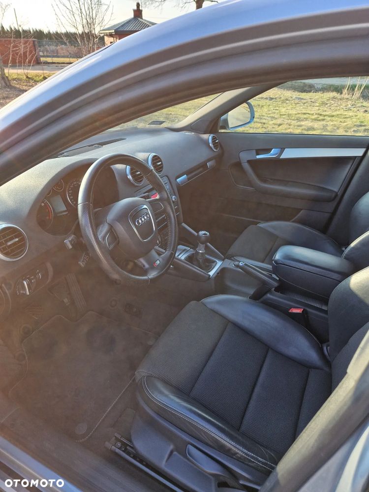 Audi A3 Sportback 2.0 TFSI S line Sportpaket - 8