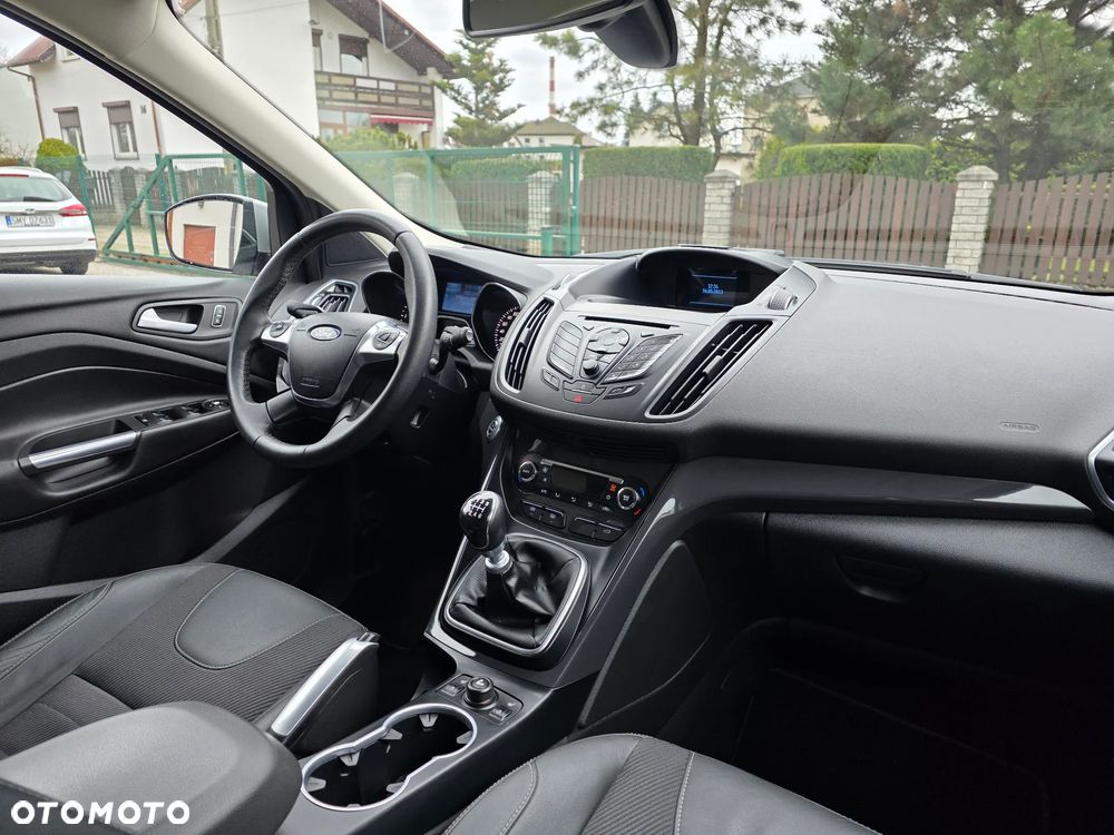 Ford Kuga 2.0 TDCi 4x4 Titanium - 9