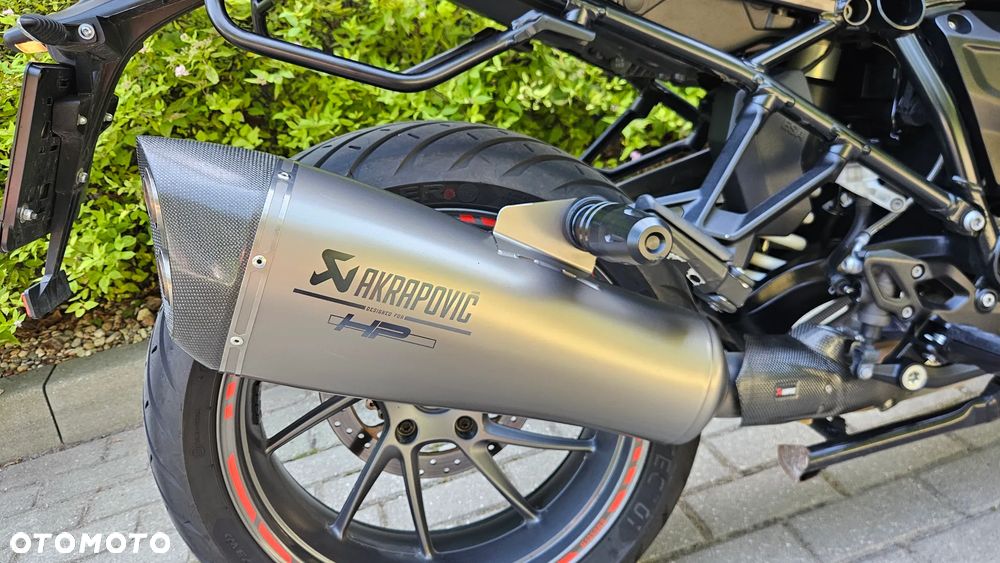 BMW RS - 6