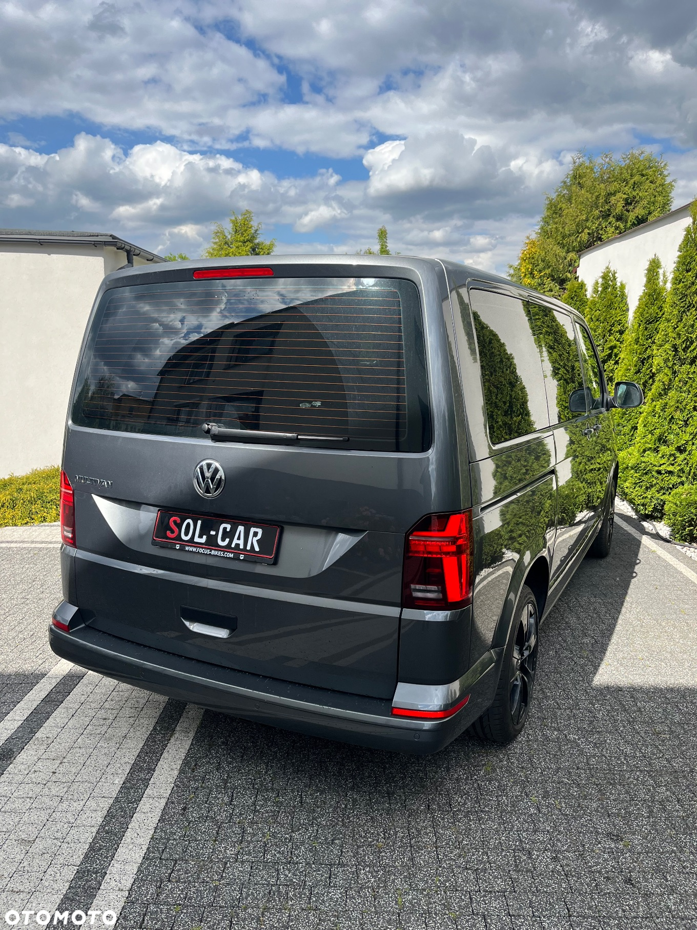 Volkswagen Multivan 6.1 2.0 TDI L1 Trendline DSG - 18