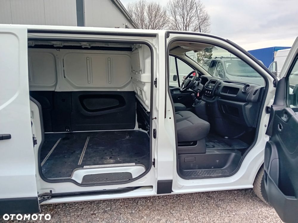 Renault Trafic - 14