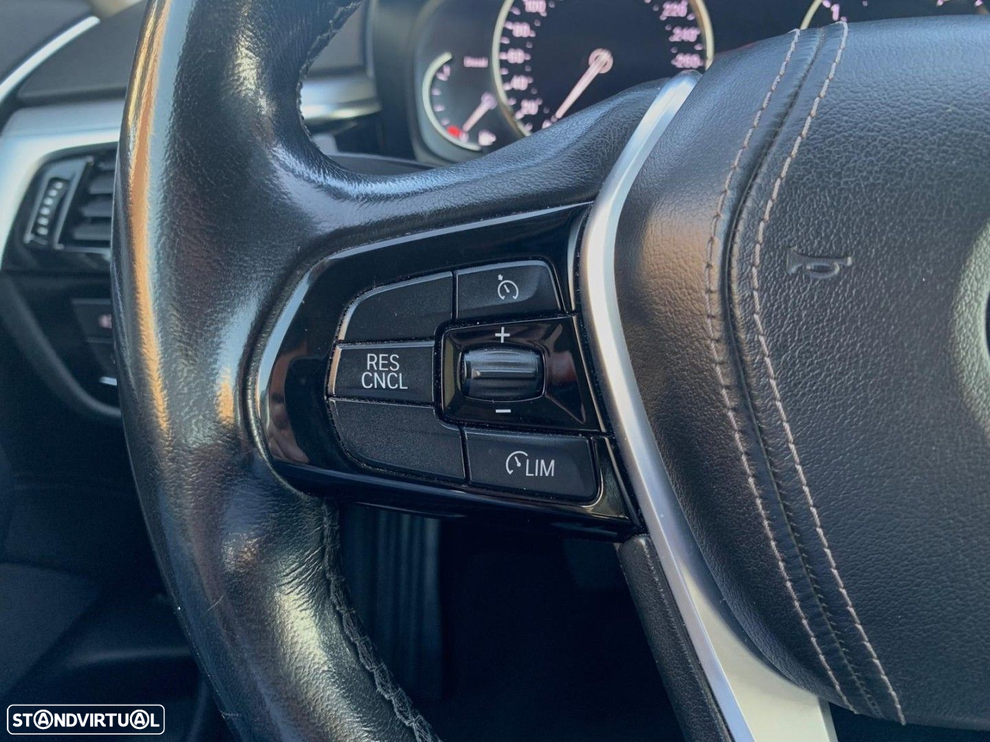 BMW 520 d Auto - 37