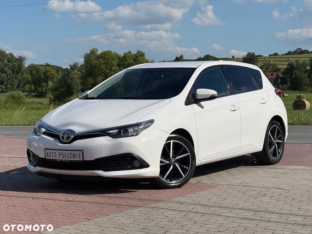 Toyota Auris 1.2 T Dynamic - 2
