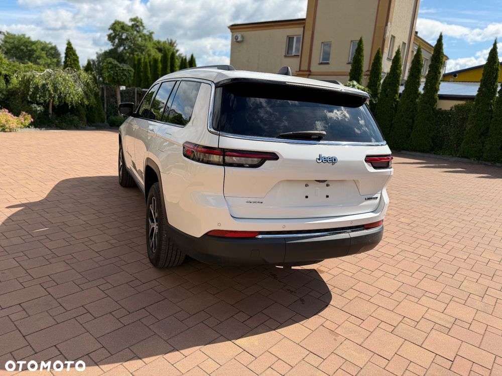 Jeep Grand Cherokee - 9