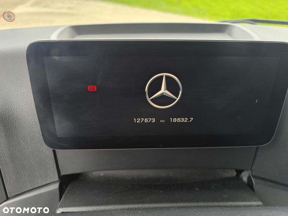 Mercedes-Benz Arocs - 17