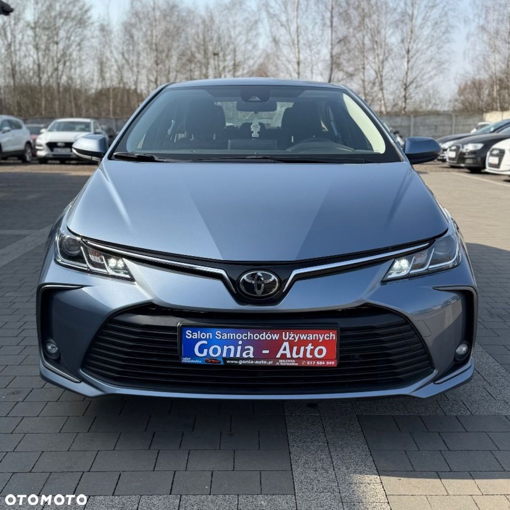 Toyota Corolla - 4