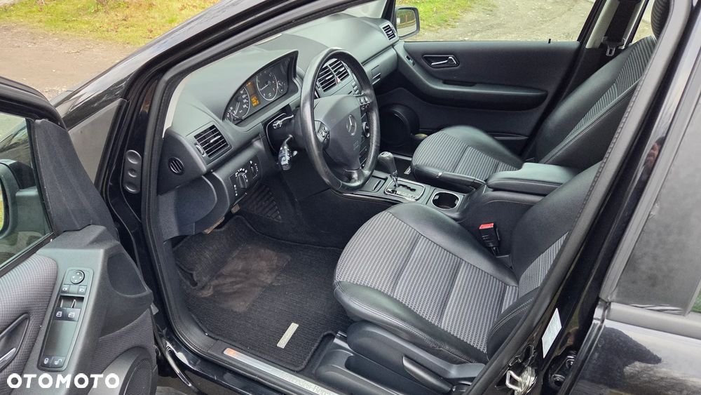 Mercedes-Benz Klasa A 160 Autotronic - 10