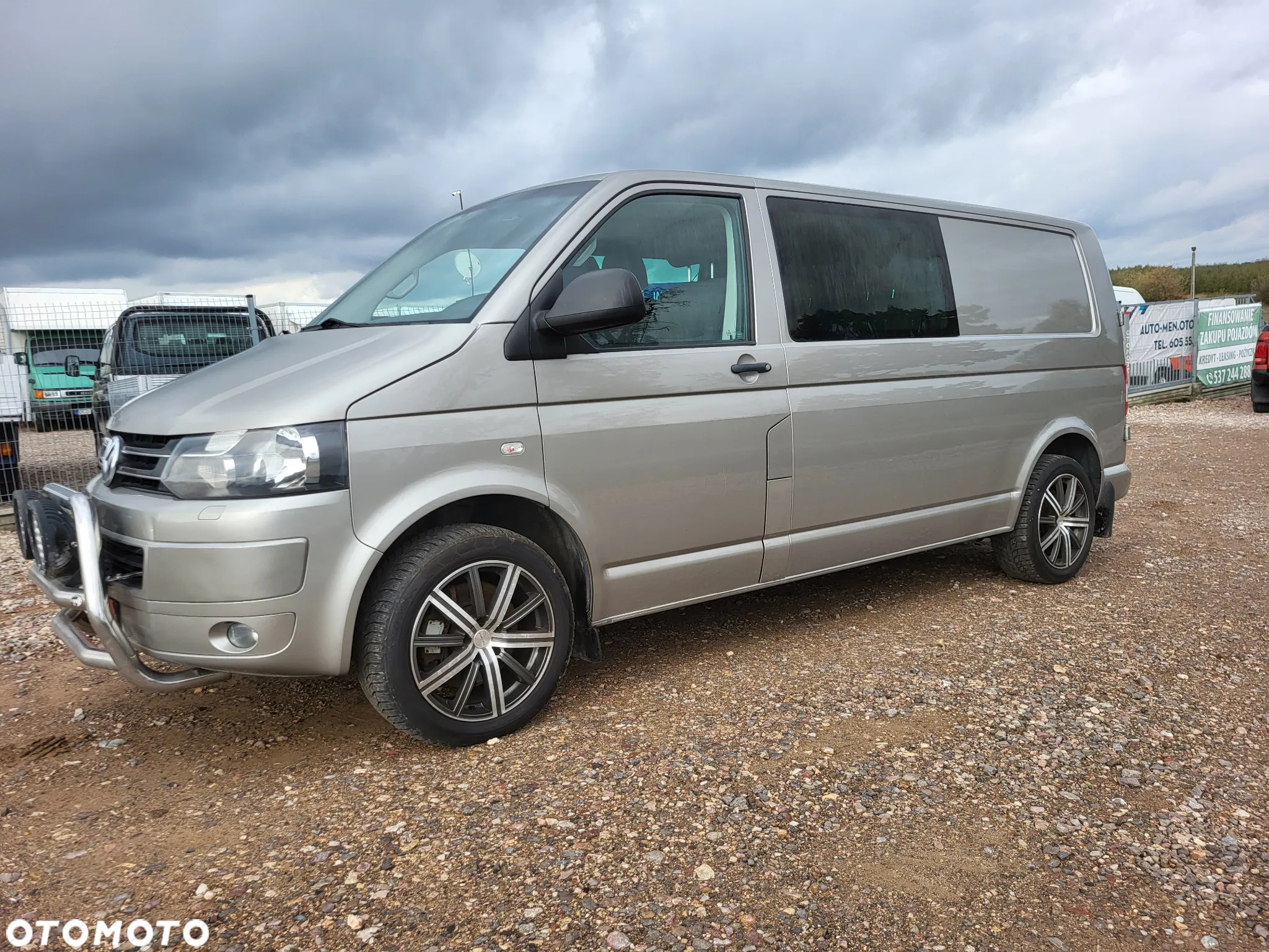 Volkswagen Transporter T5 DSG Doka Lang Comfortline - 2