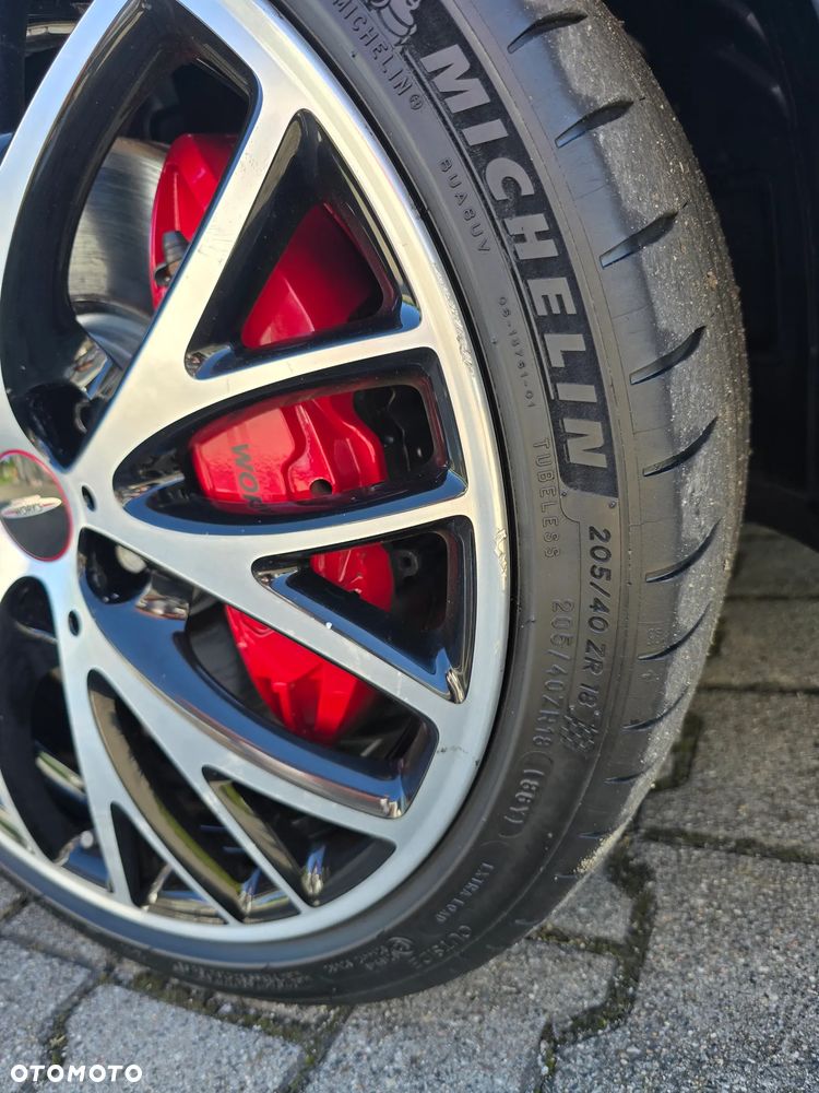 MINI John Cooper Works Essential Trim - 30