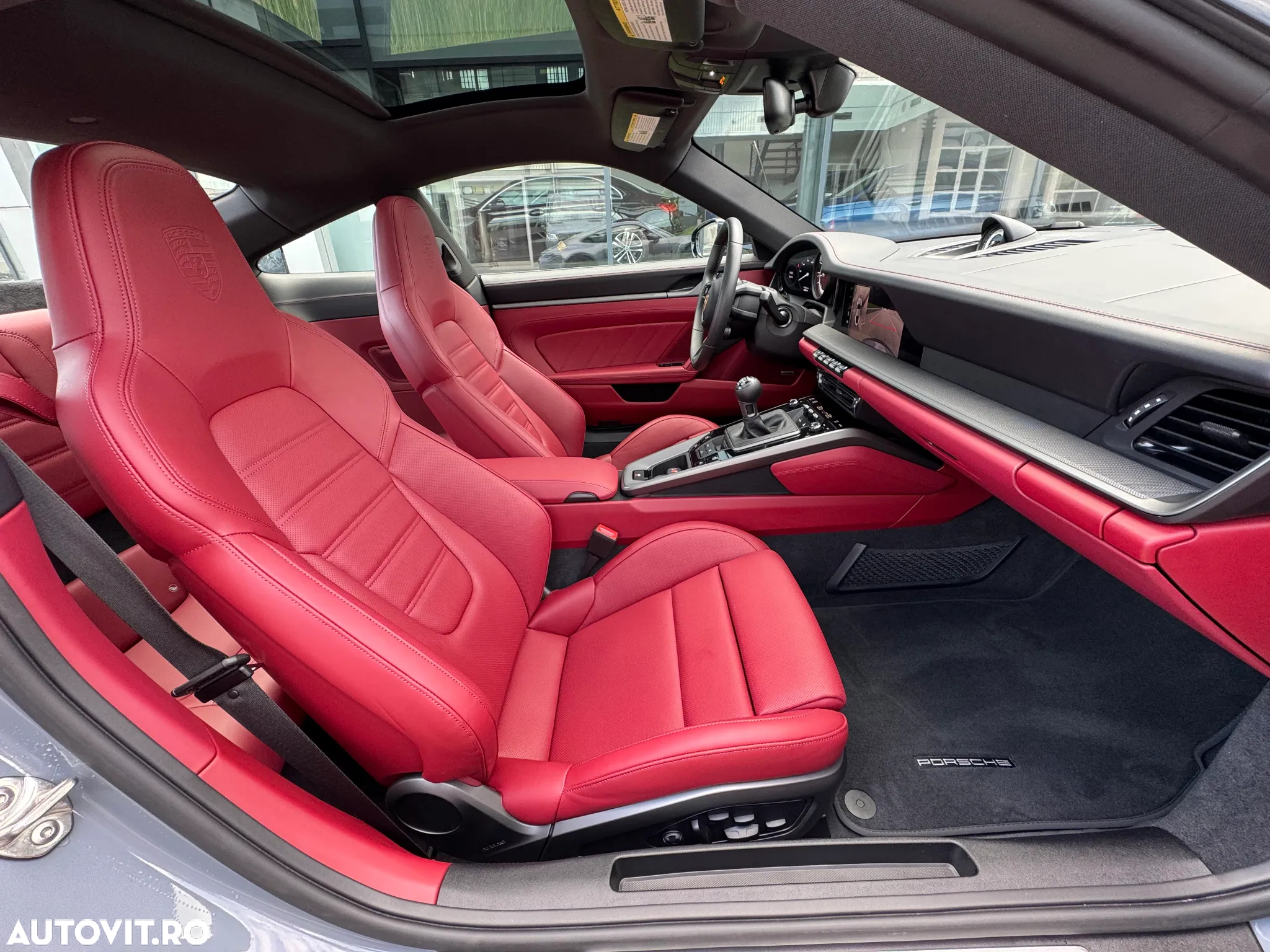 Porsche 911 Carrera S - 7
