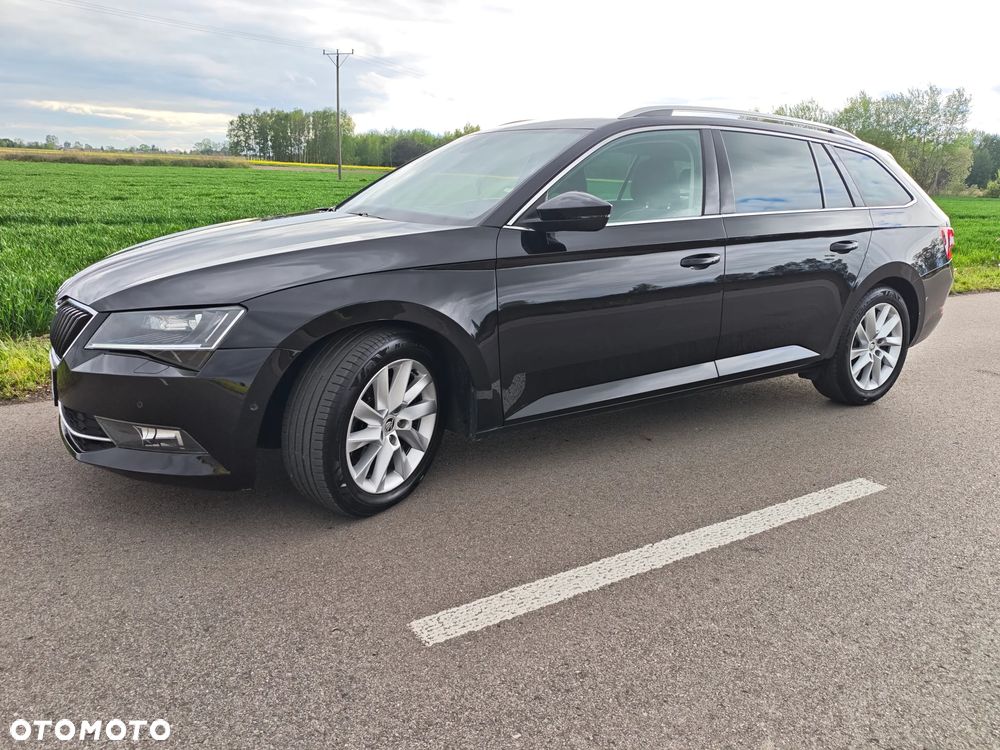 Skoda Superb 2.0 TDI DSG Ambition - 3