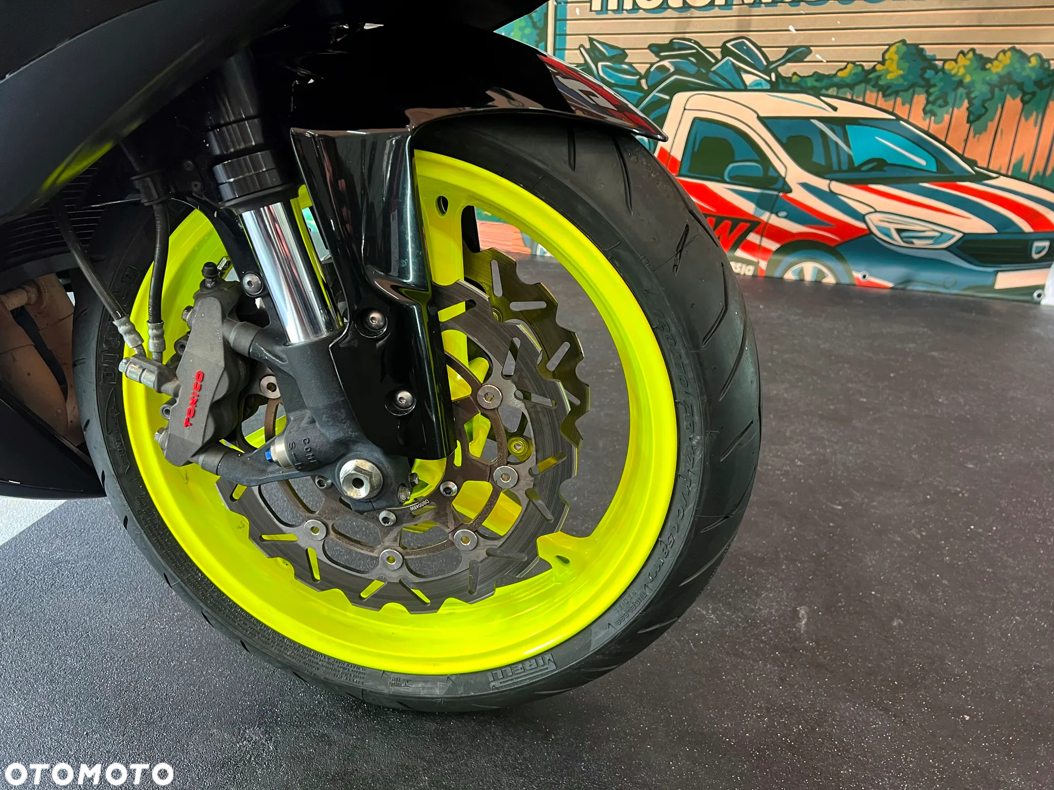 Suzuki GSX-R - 18