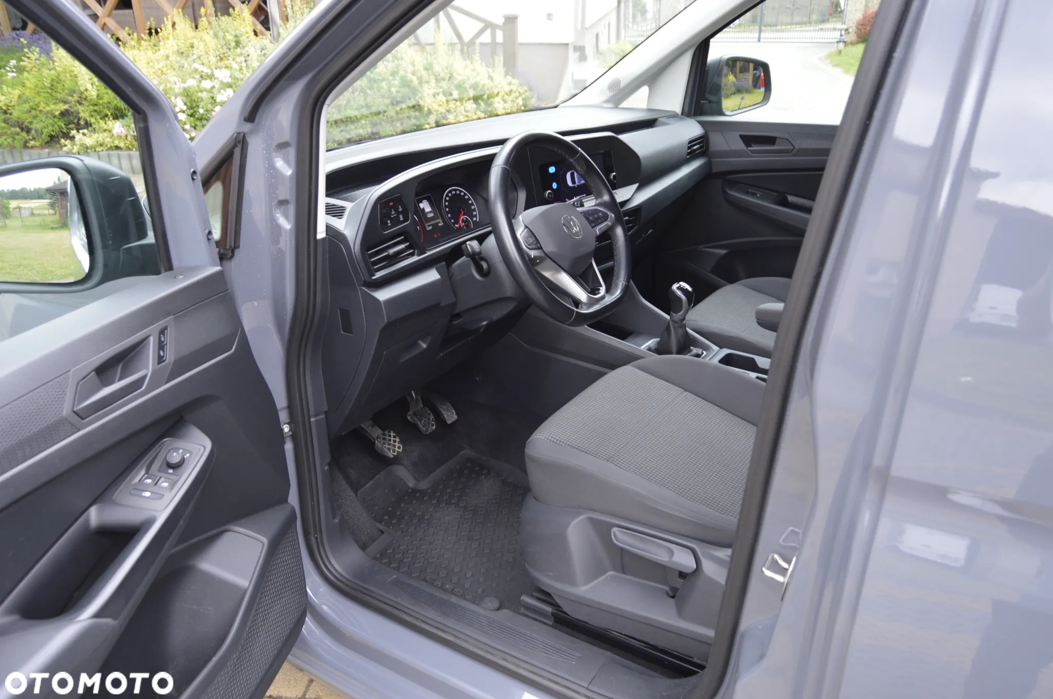 Volkswagen Caddy MAXI - 12
