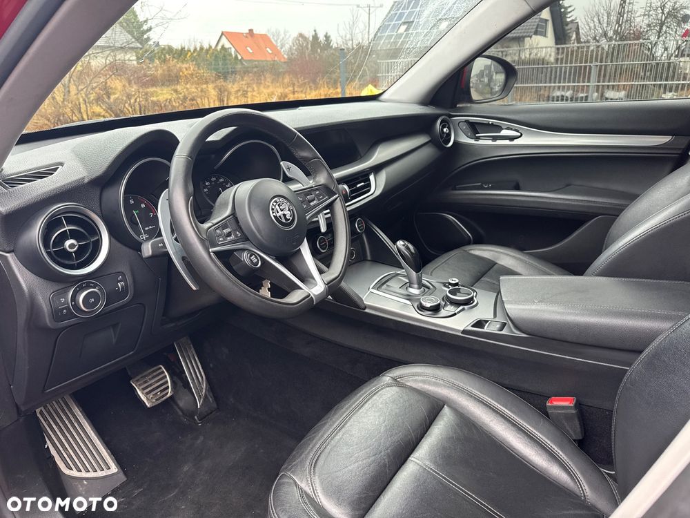 Alfa Romeo Stelvio 2.0 Turbo 16V AT8-Q4 Super - 14