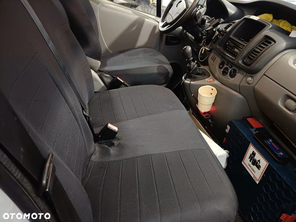 Opel Vivaro 2012