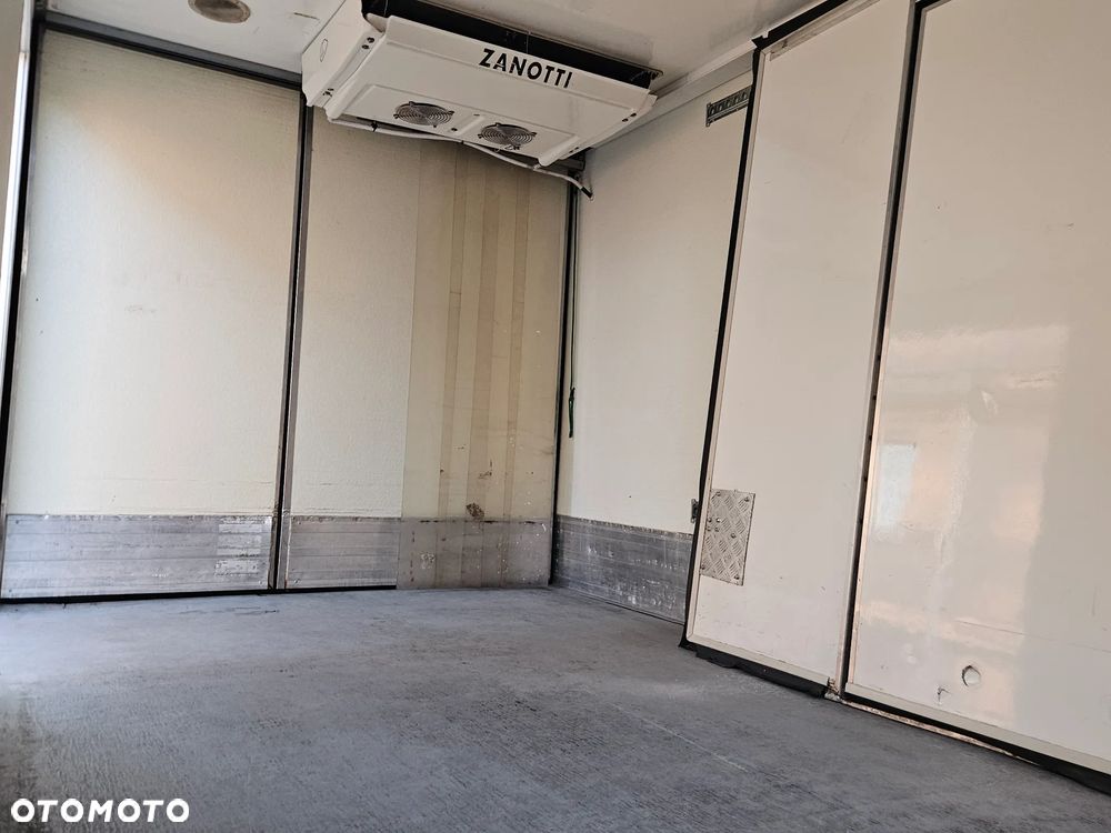 Iveco Daily - 12