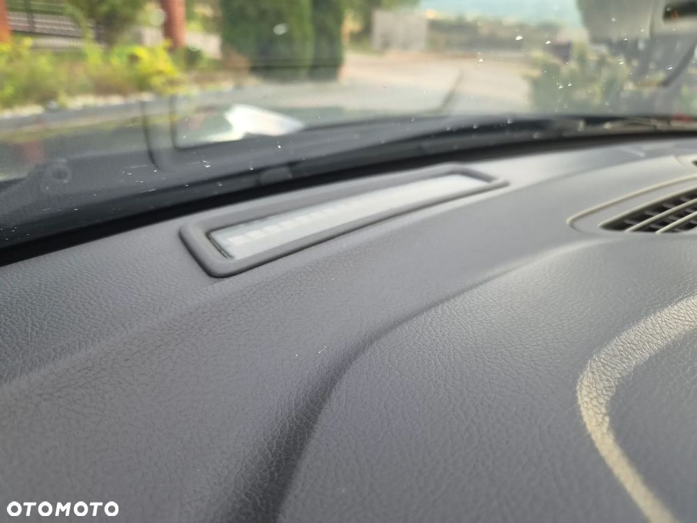 Ford Mondeo 2.0 TDCi PowerShift-Aut Allrad Titanium - 28